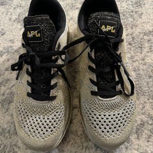 APL Women's Techloom Pro Size 7.5 Silver and Gold